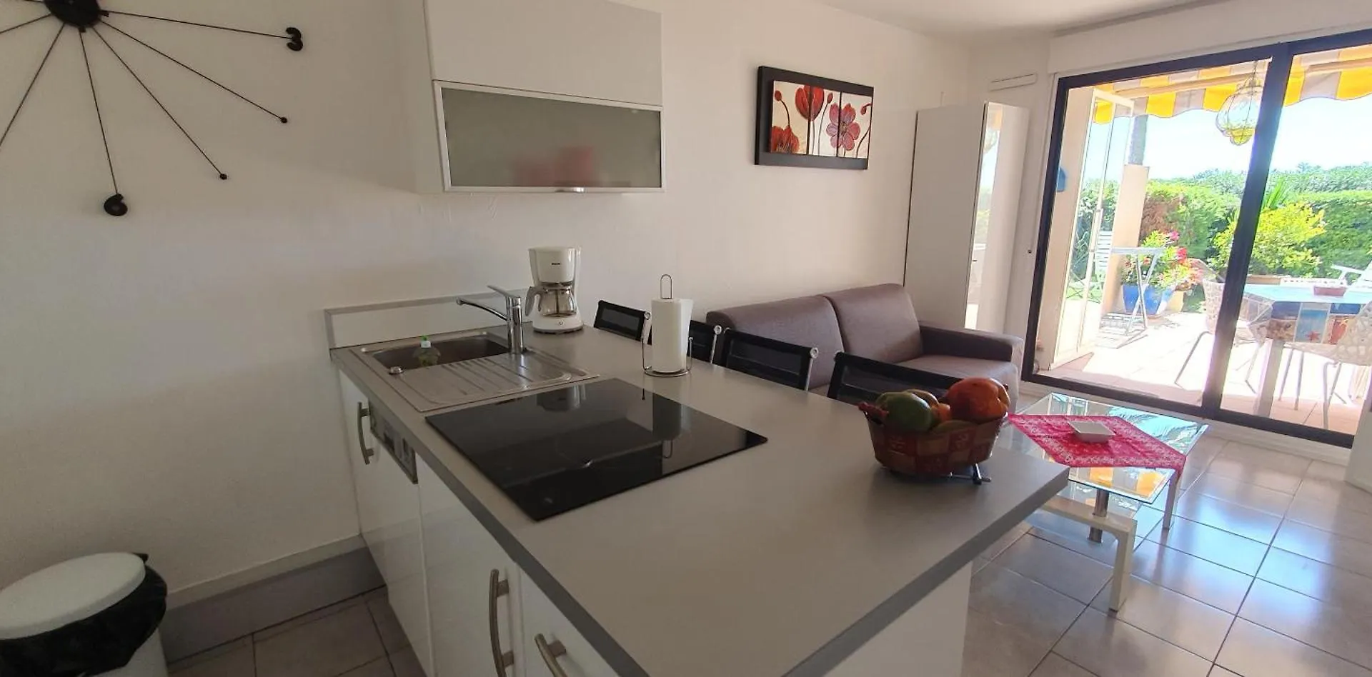 Residence Egee Cannes 0*,  France